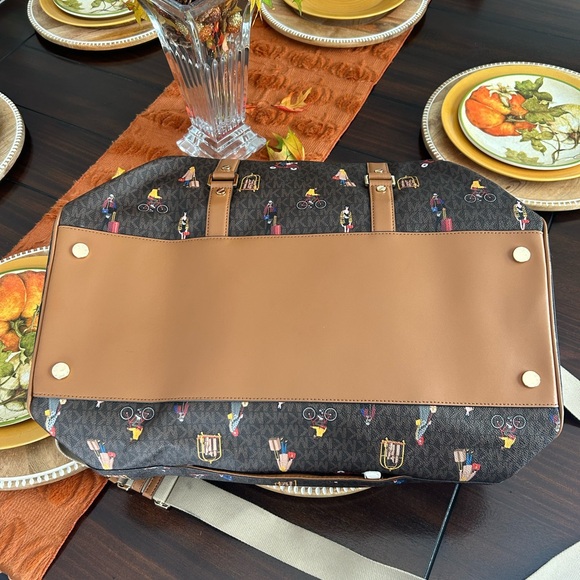 Michael Kors Multicolor Patterned Duffel Bag - Picture 7 of 12